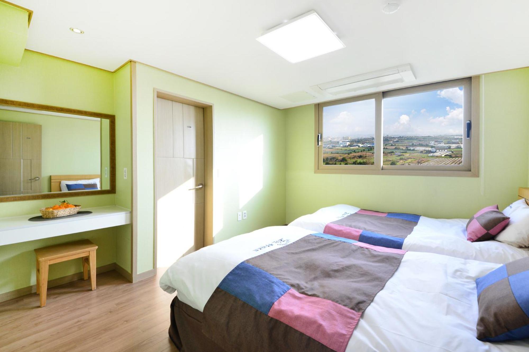 Jeju Resort Luaran gambar