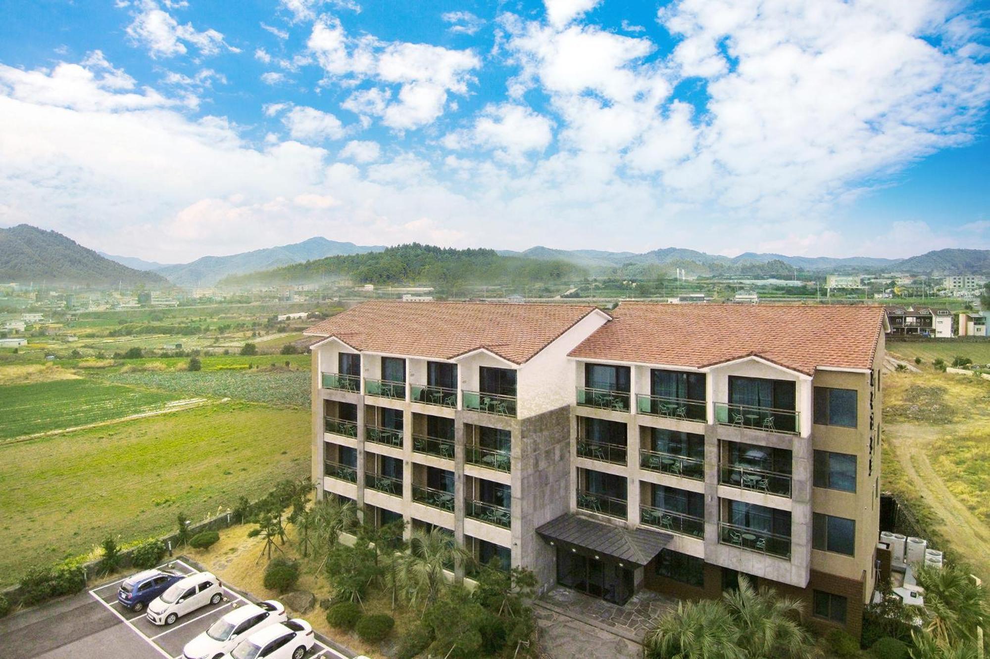 Jeju Resort Luaran gambar