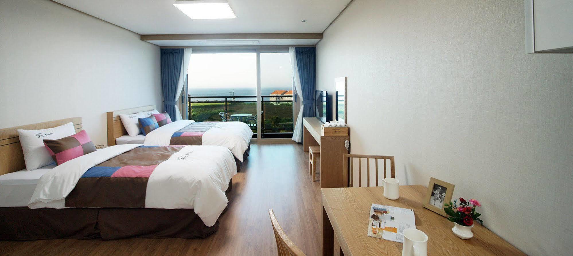 Jeju Resort Luaran gambar