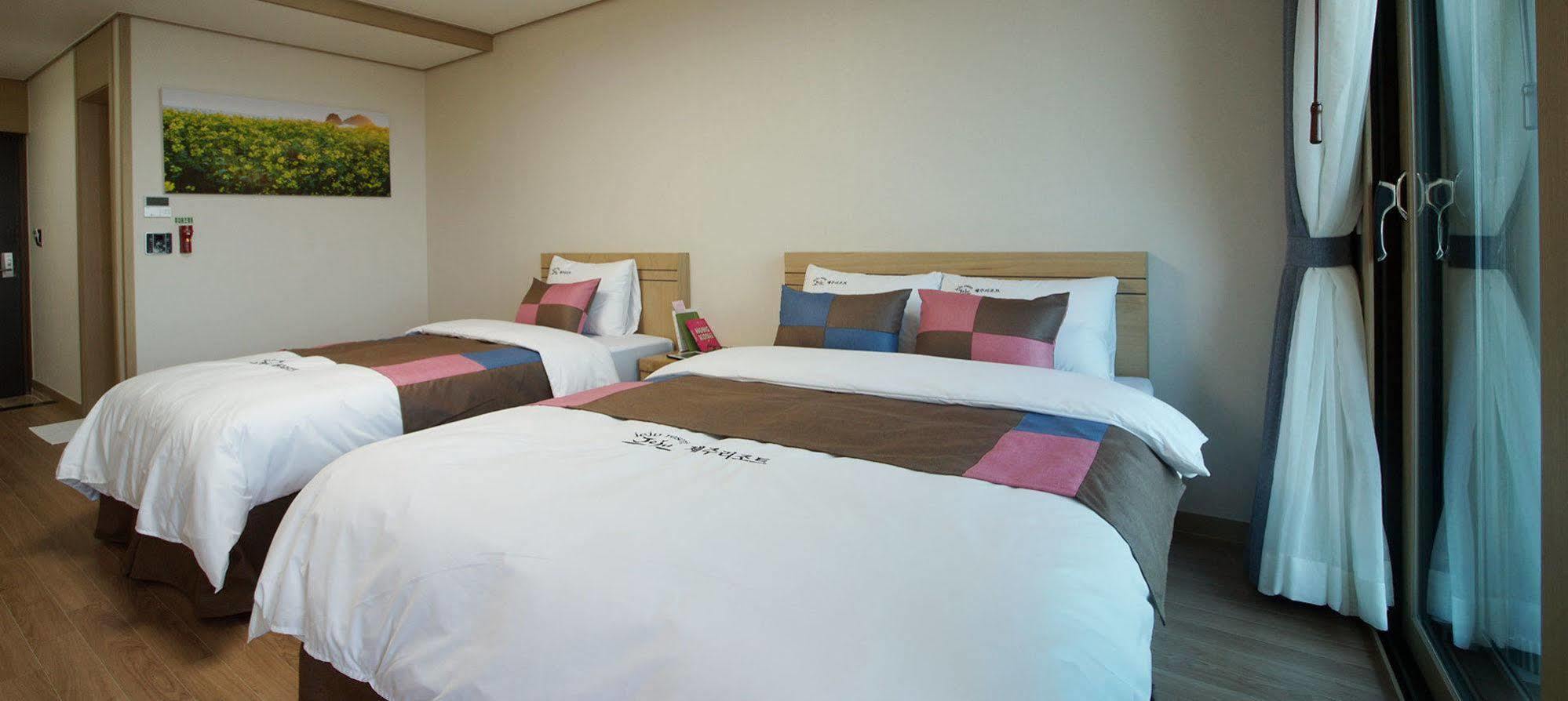 Jeju Resort Luaran gambar