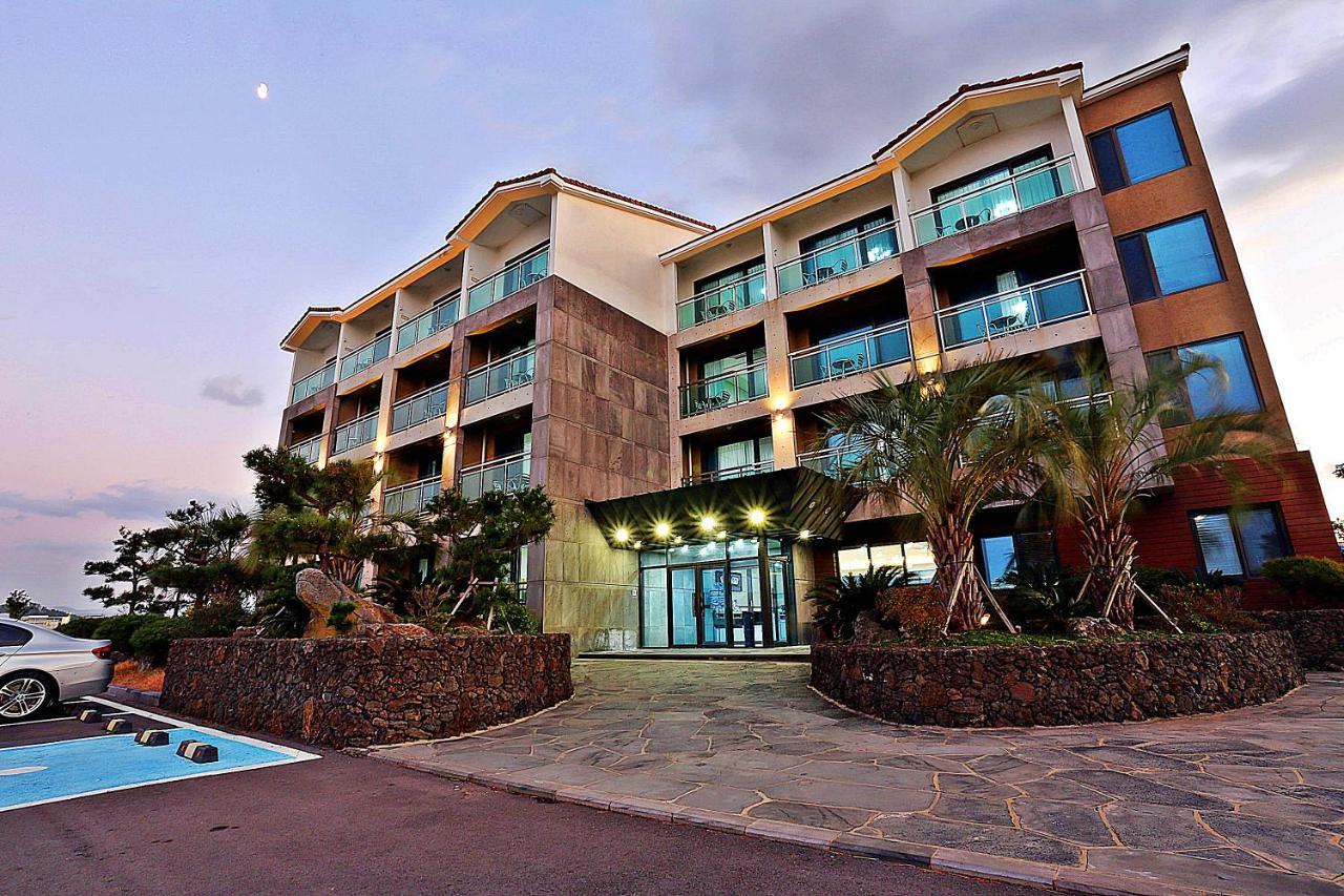 Jeju Resort Luaran gambar